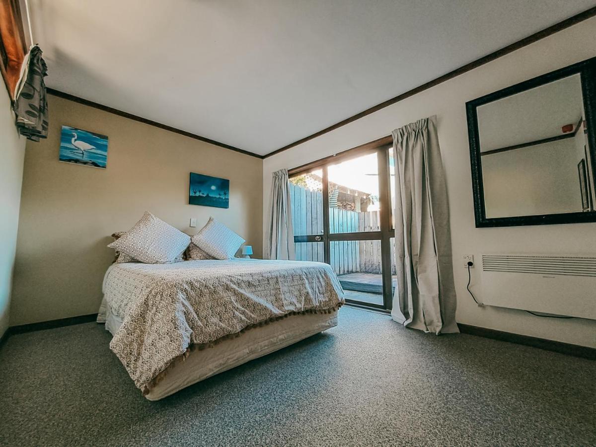 Evergreen Escape Hokitika Bagian luar foto