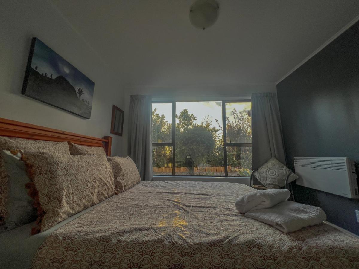 Evergreen Escape Hokitika Bagian luar foto