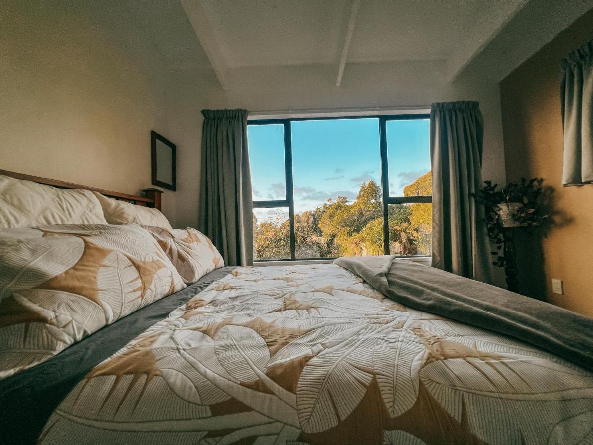 Evergreen Escape Hokitika Bagian luar foto